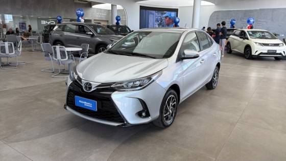 TOYOTA YARIS 1.5 16V FLEX SEDAN XLS CONNECT MULTIDRIVE TOYOTA YARIS 1.5 16V FLEX SEDAN XLS CONNECT MULTIDRIVE